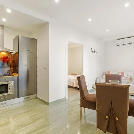 Fuer 4 Personen Ca 45 Qm In Empuriabrava, Costa Brava Golf De Roses Apartment *